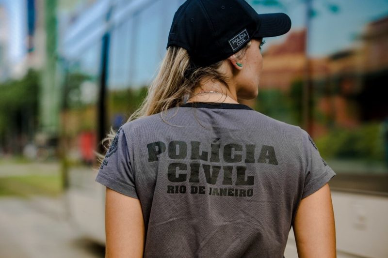 Sindpol-RJ formaliza estudo técnico em defesa do nível superior para o cargo de Agente de Polícia Científica