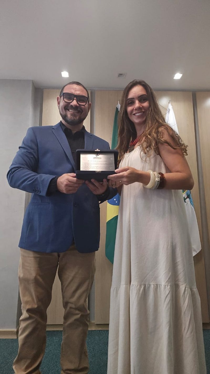 Sindpol-RJ homenageia Dr. Albis André Magalhães Borges por anos de dedicação à categoria