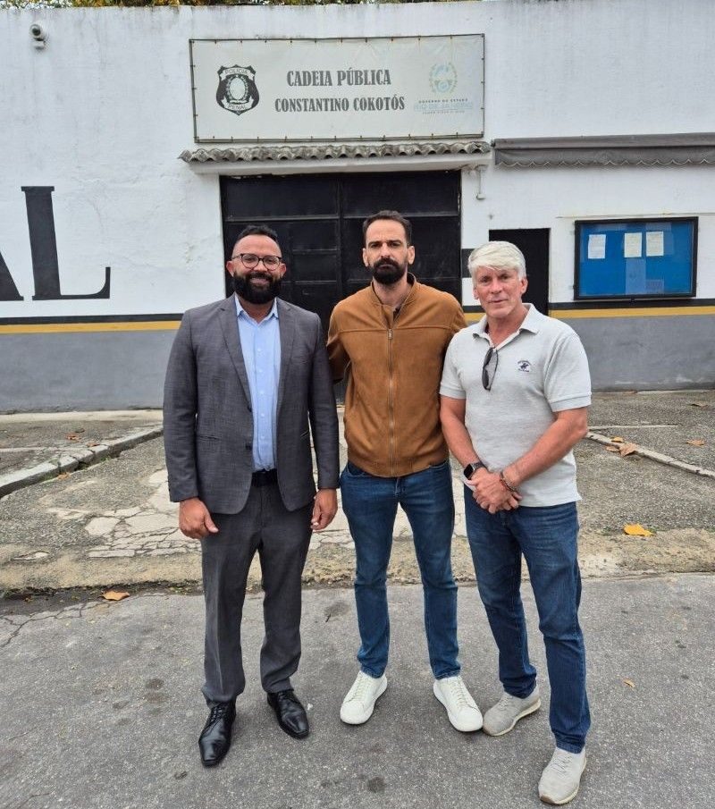 Sindpol-RJ realiza visita à Cadeia Pública Constantino Cokotos e reforça apoio jurídico a policiais civis